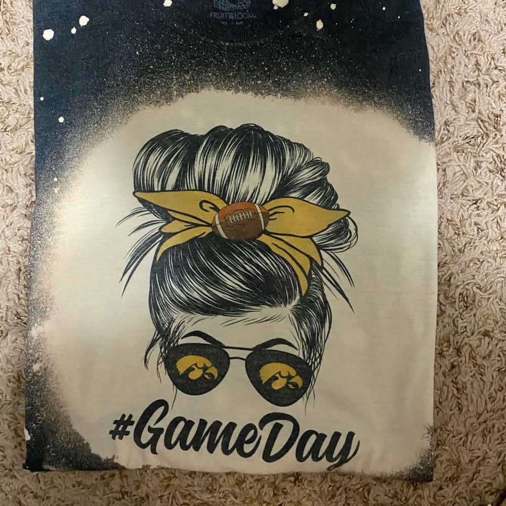 Hawkeye bleach tee